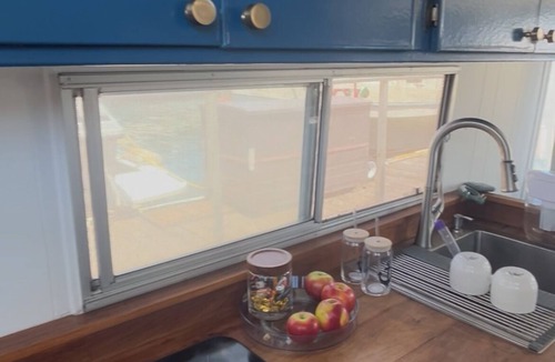 Sausalito Apartment | Cozy 1-bedroom Private Houseboat in lovely Sausalito with AC