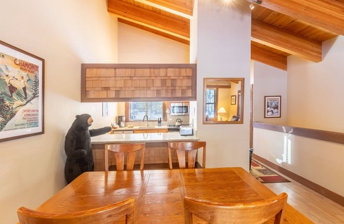 Truckee Condo | Cozy Aspen Grove 2 bed 2 bath by RedAwning Save 10% on 3 Nights, 15% on 5 Nights!