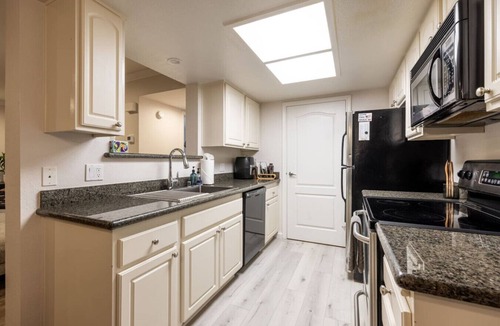 Rancho Bernardo Condo | Cozy Casa - Executive Condo Pool Spa Sauna BBQ
