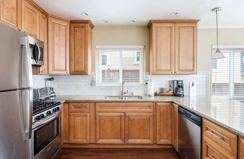 Mission Beach House | Cozy Combo Cottages! Close to Belmont Park!