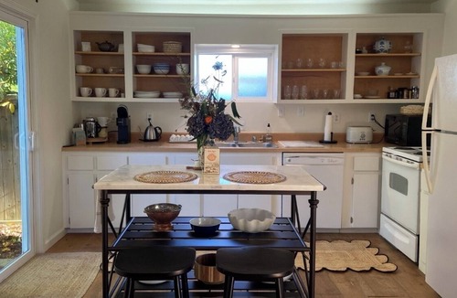 Westhaven-Moonstone Cottage | Cozy pet friendly cottage, 2 minute drive to Moonstone Beach