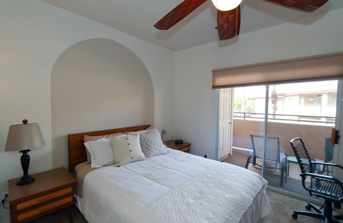 North Mountain Condo | Cozy Pointe Resort Condo - Walking Distance to North Mountain!