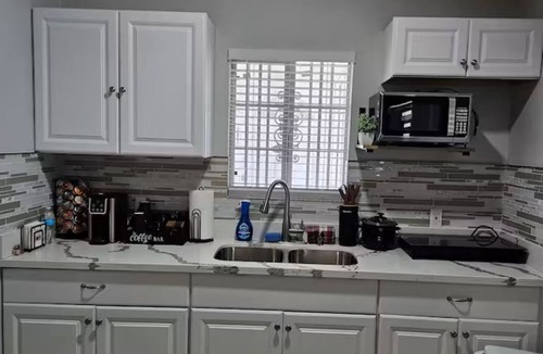 Paradise Apartment | Cozy Private Studio Near Airport & Las Vegas Strip