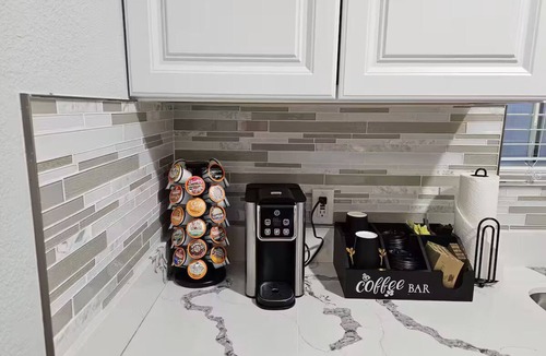 Paradise Apartment | Cozy Private Studio Near Airport & Las Vegas Strip