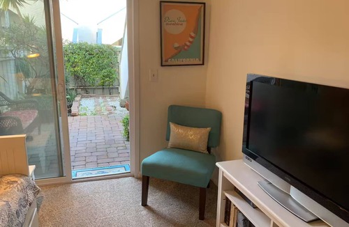 Oxnard Shores Condo | Cozy & Private - Walk to the Beach - Monthly & Weekly discounts