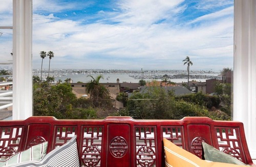 La Playa House | Cozy Retro Home with Bay & City Views