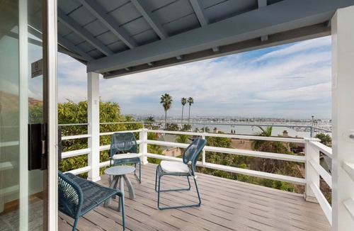 La Playa House | Cozy Retro Home with Bay & City Views