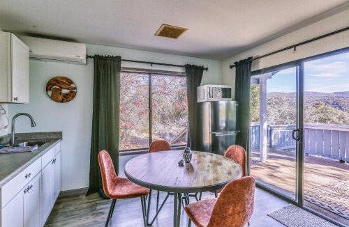 Ahwahnee Apartment | Cozy Studio w/Well-Being Retreat: Near Yosemite!