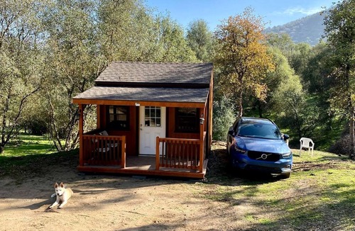 Squaw Valley House | Cozy Tiny House on a 72-Acre Animal Sanctuary in Squaw Valley, California