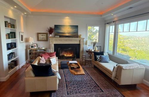 Strawberry Villa | Crown Jewel of Marin County