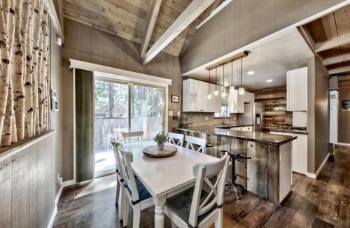 Tahoe Island House | CYH0876 - Island Cabin cabin