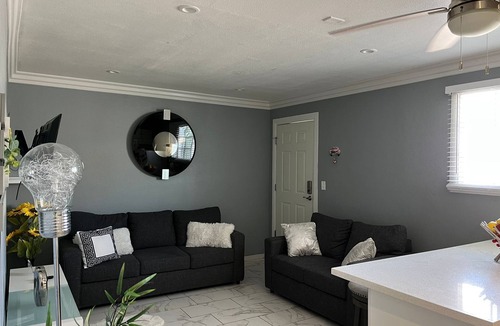 Paradise Apartment | D'Liz Suite