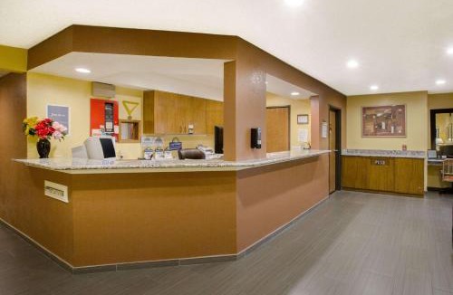 Fremont Hotel | Days Inn by Wyndham Fremont