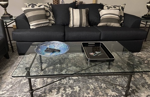 Civic Center Apartment | Delta Breeze Getaway