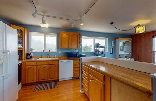 Bandon House | Dog-Friendly Oceanfront Home with Free WiFi, Washer/Dryer - Near Golf & Beaches