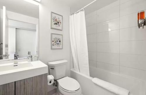 Garden District Apartment | Downtown Elite Residence - World Cup Retreat
