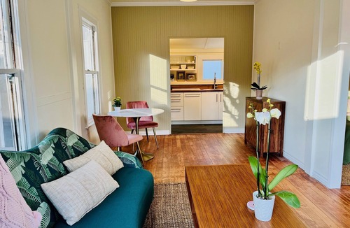 Lower State Cottage | Downtown Farmhouse Cottage - Super Cute and Charming