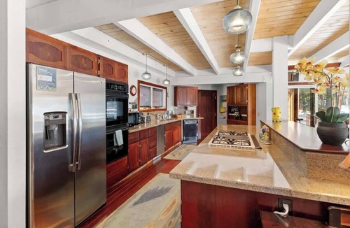 Dollar Point House | Dynamic Lake View Domain with Plenty Of Swag