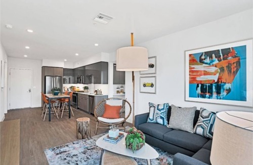 Fremont Condo | Elegant 1BR Condo w Pool & Fire Pit at Aya Apartments