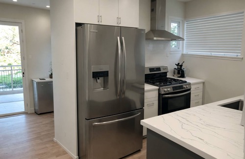 East Hollywood House | Elegant 4BR gated residence in Prime Hollywood
