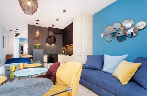 Kazimierz Apartment | Elegant Apartment with Garden | Parking, Workspace