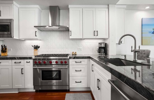 East Village Condo | Elegant Waterfront Unit in the Columbia District