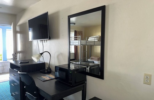 South Lake Tahoe Cabin | Elevation Lodge