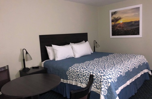 South Lake Tahoe Cabin | Elevation Lodge