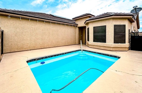 Fort Mohave House | Endless Summer
