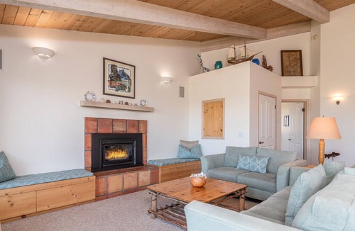 Sea Ranch House | Enjoy Ocean Views at Sea Ranch Delight!