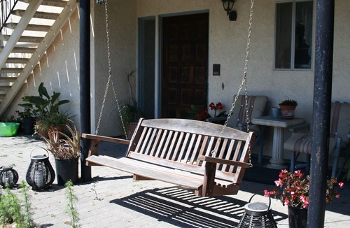 Fallbrook House | Enjoy your visit to a private horse ranch!