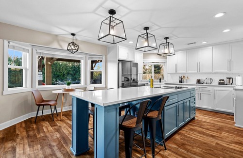 Redding House | Evergreen Retreat Spacious + family friendly