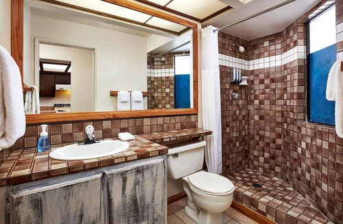 Avalon Hotel | Every Great Vacation Needs a Place Like This! Ocean View, Free Parking!