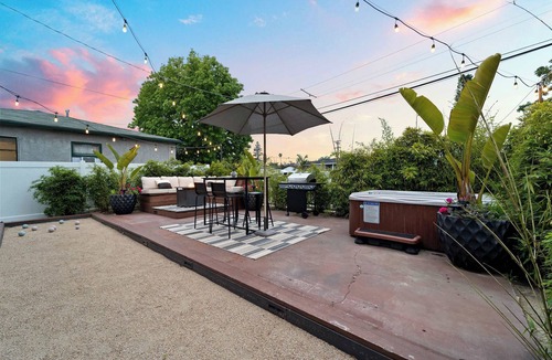 Pacific Beach House | Explore PB from 2BR Luxe House + Patio & Hot Tub