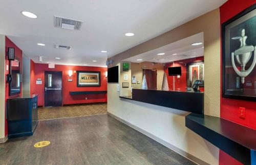 Mira Costa Hotel | Extended Stay America Suites - San Diego - Oceanside