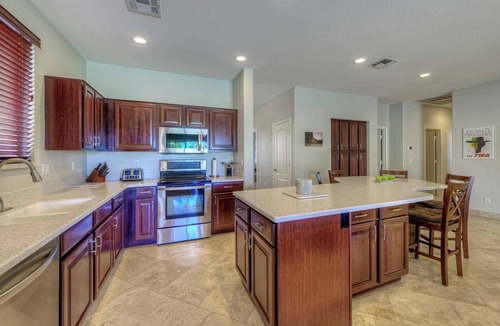 Coldwater Springs House | Fantastic 5 Bedroom home on Golf FREE heated Pool