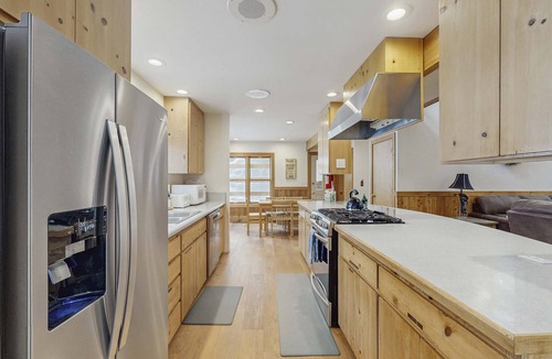 Serene Lakes House | Forest-view home with deck, grill, 2 living areas, fireplace, washer&dryer