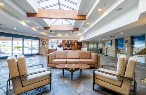 Ventura Hotel | Four Points by Sheraton Ventura Harbor Resort