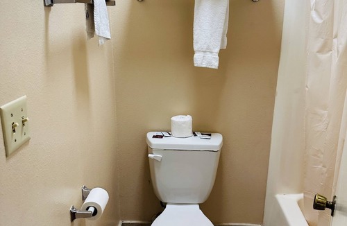 Vista Hotel | Franciscan Inn