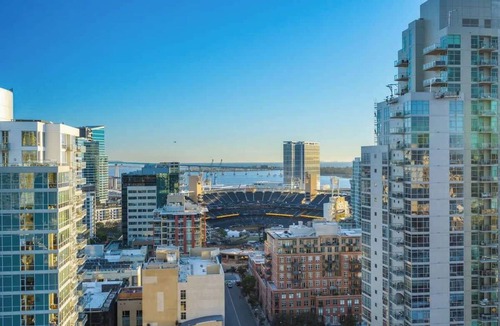 East Village Apartment | Fully Furnished 1BR Downtown w/Wi-Fi Parking