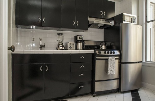 Tenderloin Apartment | Furnished Studio in Art Deco landmark, Centre of SF/HAM411