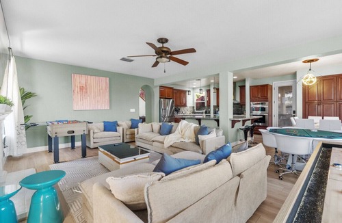 El Dorado Hills House | Game Lovers` Retreat: 4000 sqft of Fun