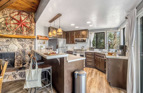 Lake Arrowhead House | Game Room + Panoramic Deck Views | Mins to the Lake | Nadelhorn by AvantStay