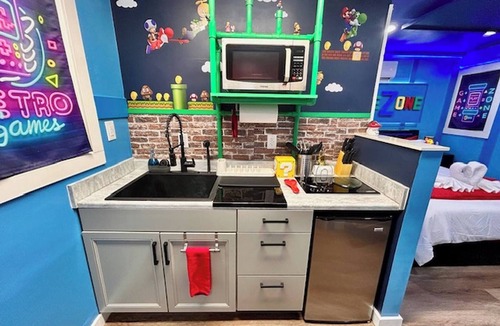 Sparks House | GameZone with PacMa Arcade, WiFi, Free Parking