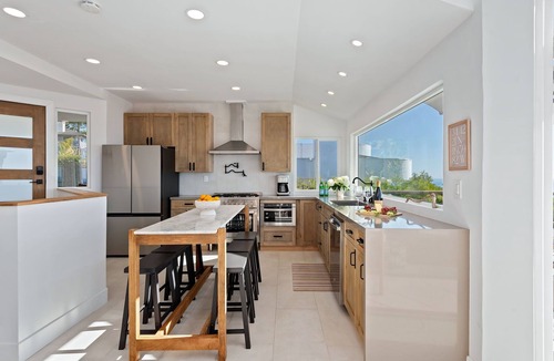 Santa Barbara House | Goldenview - Elevated Elegance with Panoramic Views