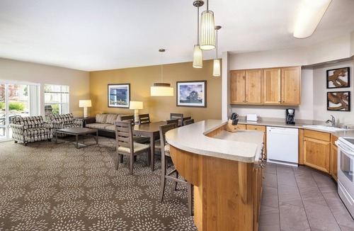 Windsor Resort | Gorgeous Resort in California Wine Country, Windsor!