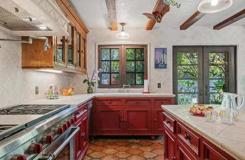 West Mesa House | Hacienda on the Mesa | Spanish-Style 3BR | Mosaic Tiles | Garden Oasis