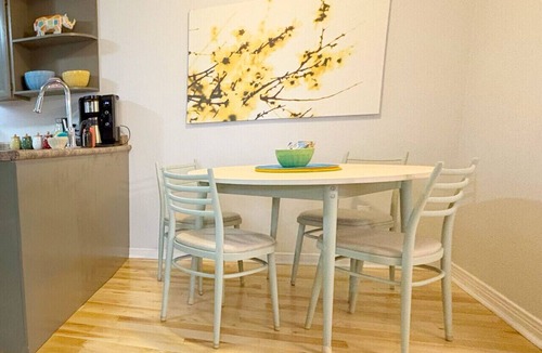 Inner Harbour House | Happy House | Free Parking | Downtown