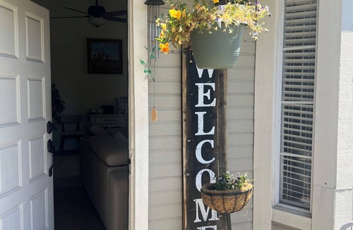 Citrus Heights House | Heavenly Hosting = Peaceful Cozy Quiet Safe + 3-bed, 2-bath house Citrus Heights