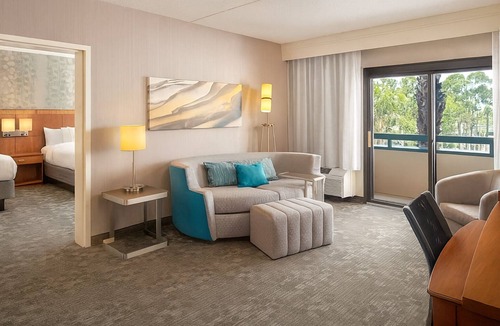 Laguna Hills Hotel | Hello Orange County! 3 Modern Spacious Suites to Relax and Enjoy!